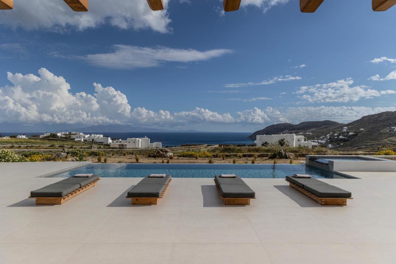 Villa Stephanie With Heated Pool, By Red Windmill Villas Mykonos Town Exterior photo